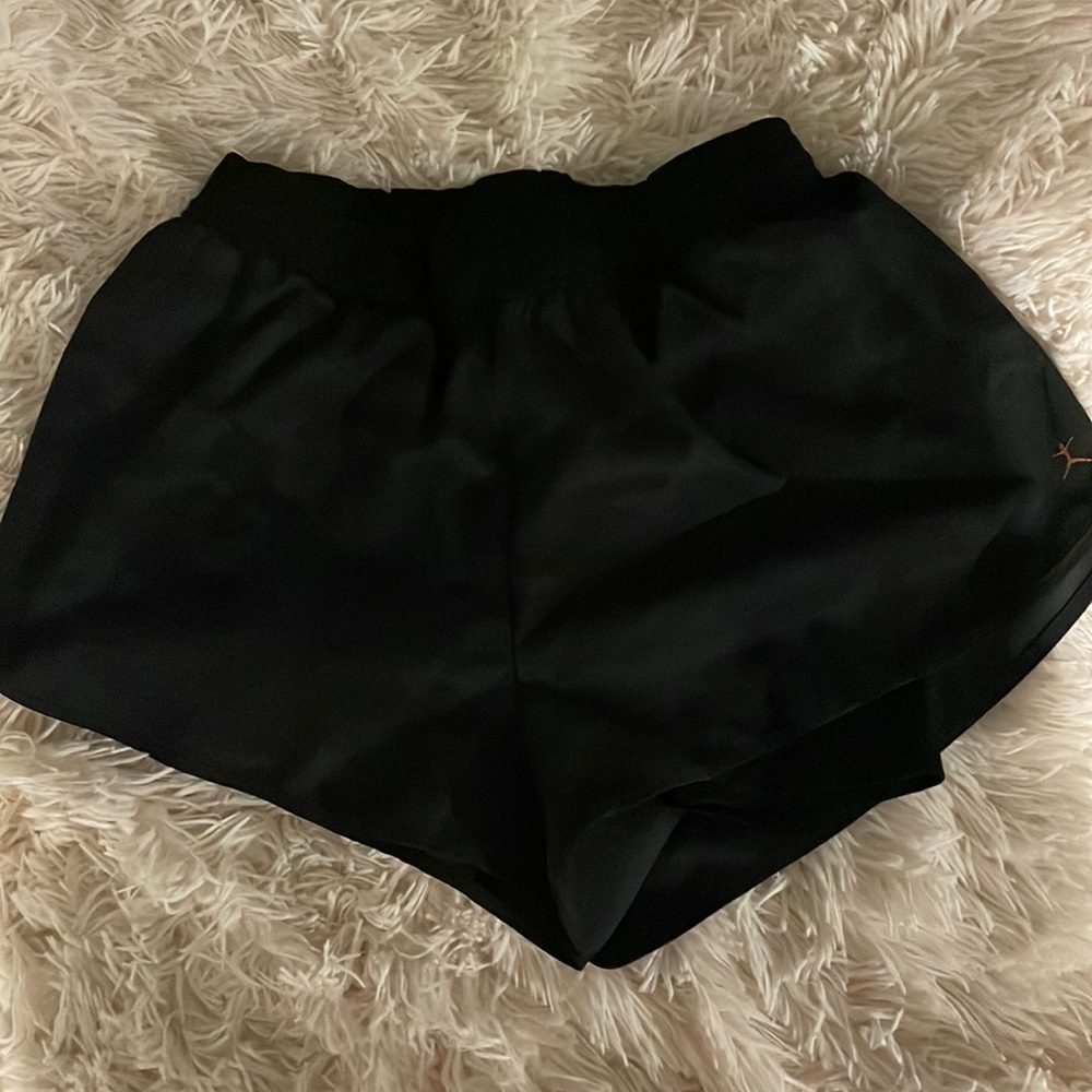 camo athletic shorts